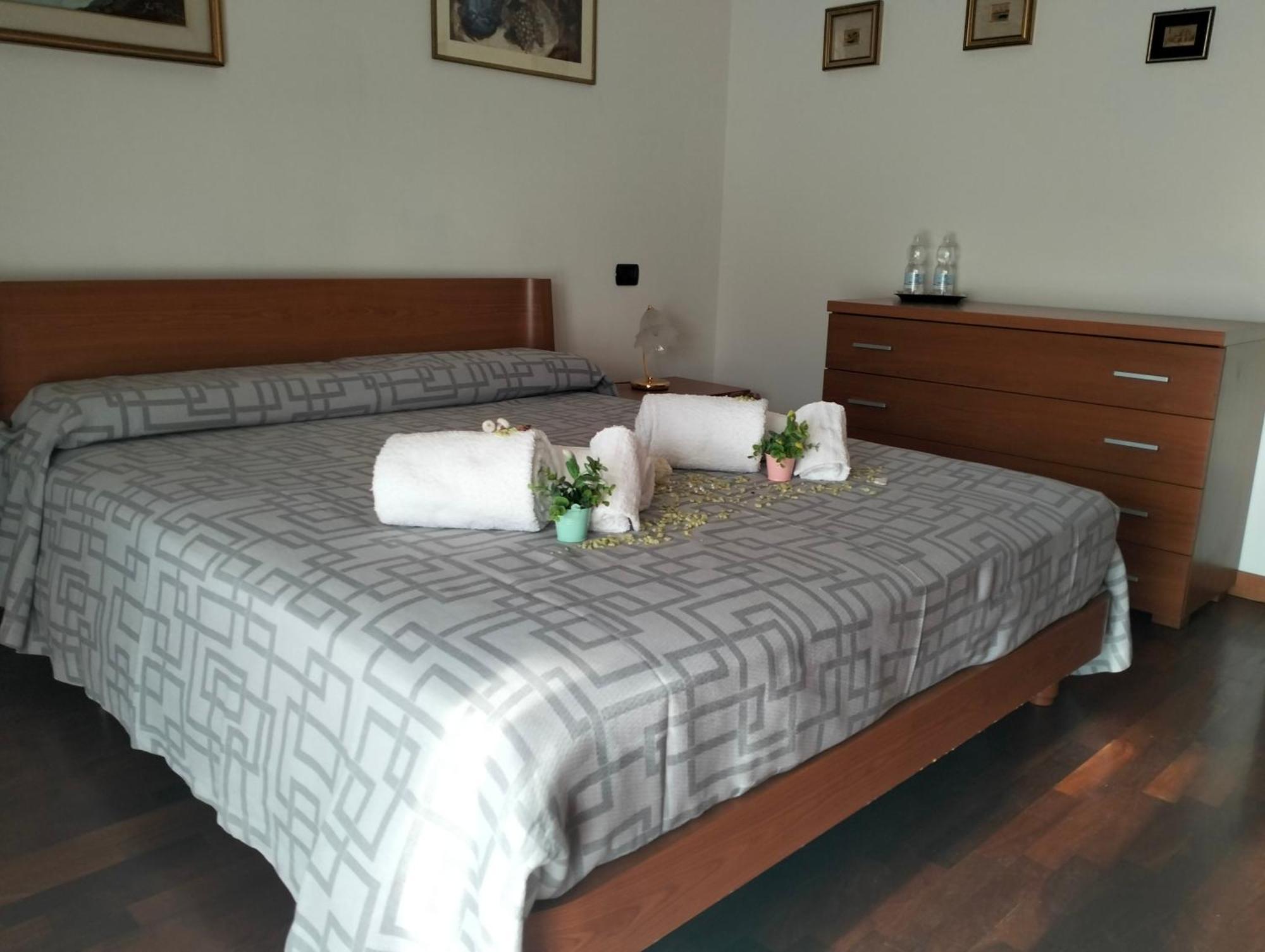 Casa Erri Apartment Brusaporto Bagian luar foto